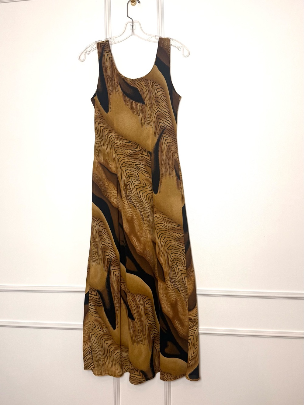 Jessica Howard Brown and Black Animal Print Sleeveless Maxi Dress